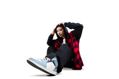How to Style Custom Hoodies and Tees Like a Pro